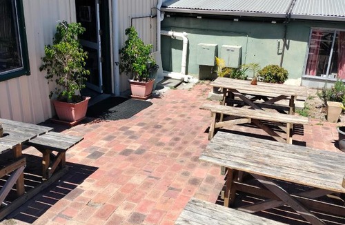 Albany Hostel | Albany Bayview Lodge