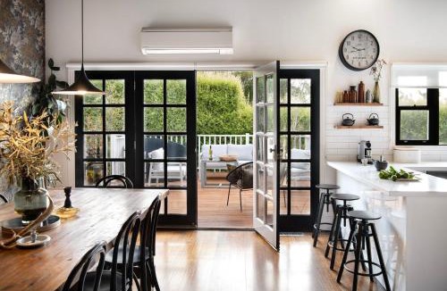 Hepburn Springs House | Alchemy House- 3 bedroom home