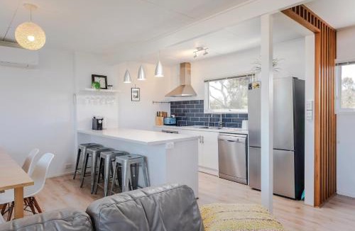 Aldinga Beach House | Aldinga Beach Breakaway - C21 SouthCoast Holidays