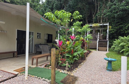 Cape Tribulation House | Alena Star Villa - Luxury, Position, A/C and Pool
