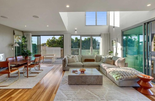 Alexandra Headland House | Alex Headland Haven - 3 Level Modern Retreat