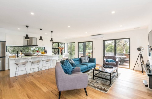 Lorne House | Allawah