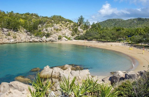 Arcadia Apartment | Alma Bay Holiday Unit 4