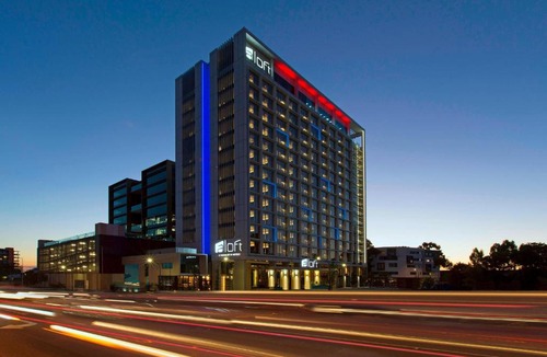 Rivervale Hotel | Aloft by Marriott Perth