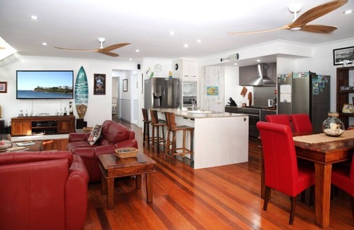 Moffat Beach House | Aloha from Moffat Beach