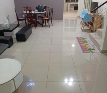 Taman Mount Austin Villa | Alpha 2
