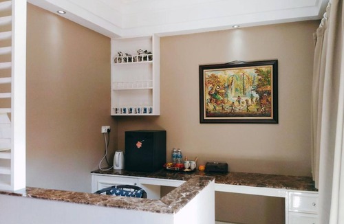 Taman Tanjung Villa | Alpine GLX Deluxe Suite