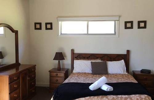Marysville House | ALUKA - Spectacular Mountain Views