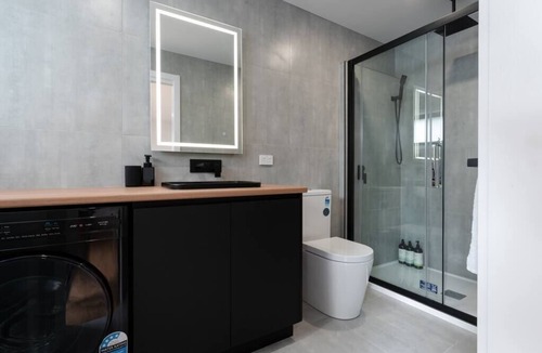 West Launceston Apartment | Amali Studio stylish and contemporary