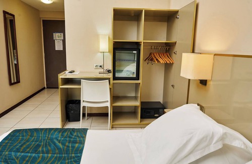 Les Hattes Hotel | Amazonia de Saint-Laurent