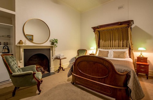 Creswick Hotel | American Hotel Creswick