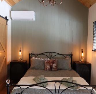 Ocean View Ski Chalet | Amoré Cabin