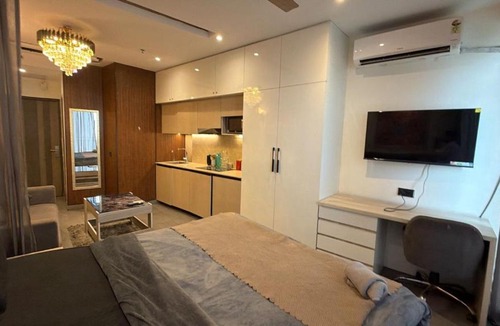 Noida Apartment | Amoria Stays