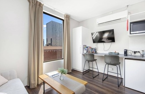 Perth Central Business District Apartment | An Oasis in the City - Studio - by Sepal Stays