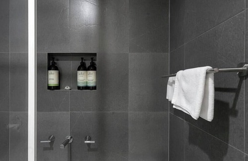 Perth Central Business District Apartment | An Oasis in the City - Studio - by Sepal Stays