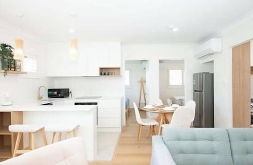 Redcliffe Apartment | Anchor at Redcliffe - Retreat on the Peninsula