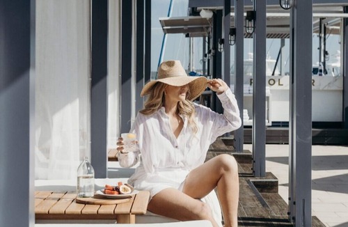 Corlette Hotel | Anchorage Port Stephens