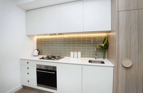 Williamstown Apartment | Anchors Down on Nelson