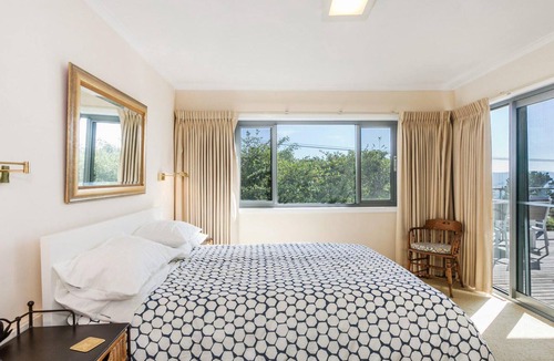Anglesea House | Anglesea Outlook - Anglesea