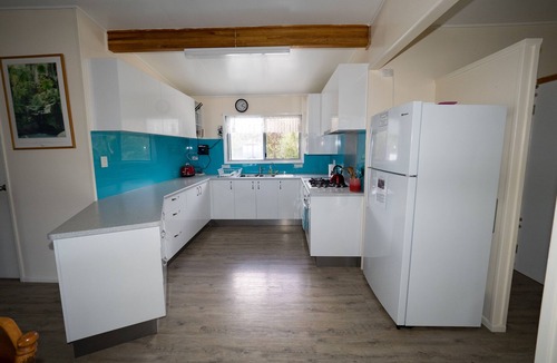 Happy Valley House | Annabell's Noller Place Fraser Island Large house great location with ocean view