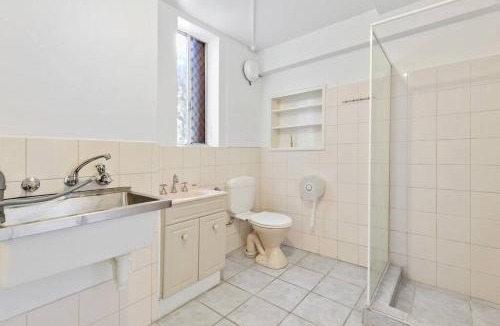 Rivervale Hotel | Apartment 2 Burswood