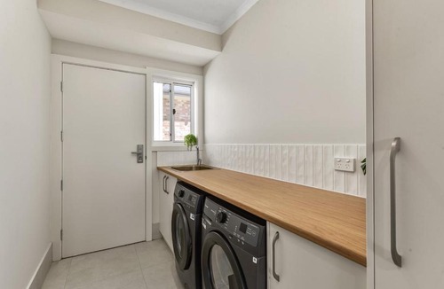 Mount Gambier Apartment | Apartment on Anthony