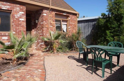 Moama Apartment | API 2 - 8 Berry Street Moama