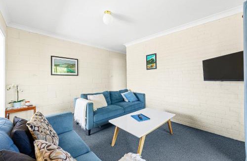 Narooma Apartment | Apollo Unit 23 First Floor