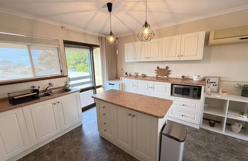 Port Vincent House | Aqua Vista - Games room! plenty of room for parking! Dog friendly!