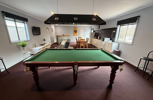 Port Vincent House | Aqua Vista - Games room! plenty of room for parking! Dog friendly!
