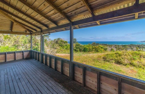 Angourie House | Aqualuna- Excellent surfing beaches - FREE WIFI
