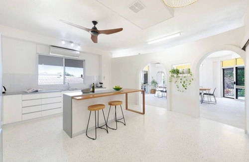 Nightcliff House | Arafura Blue Walk Everywhere along the Foreshore