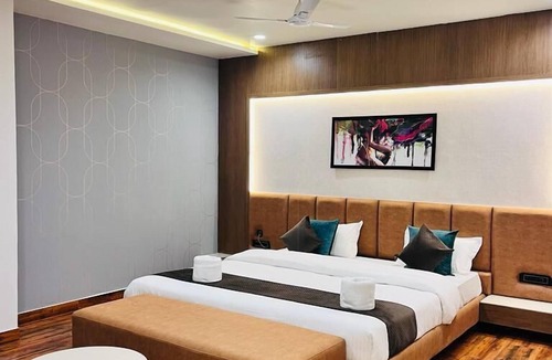 Chittorgarh Hotel | Aravalli Hill Resort
