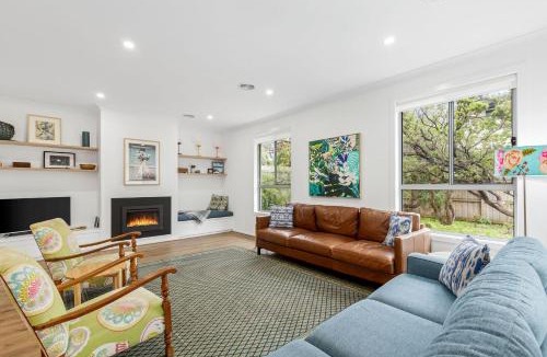 Point Lonsdale House | Arbroath