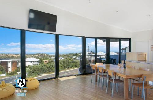 Goolwa Beach House | Architect Designed Beach House with Sweeping Views