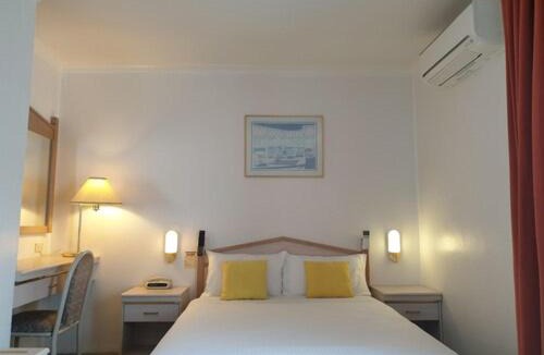 North Melbourne Hotel | Arden Motel