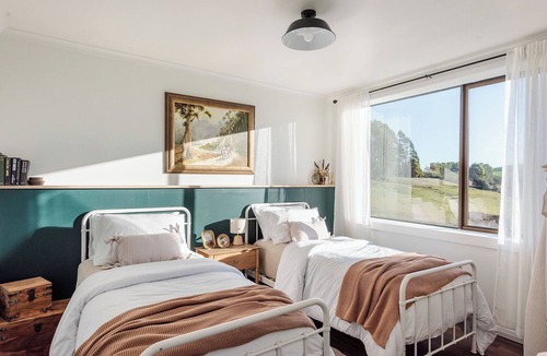 Yolla House | Arion Park