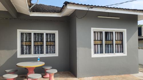 Jengka House | Aristar D'Permatang Homestay 4 mu5lim
