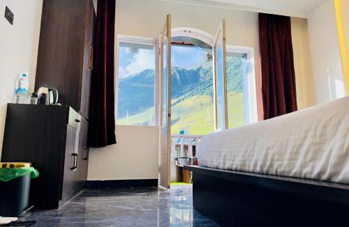 Sonamarg Hotel | Arkay Sonamarg