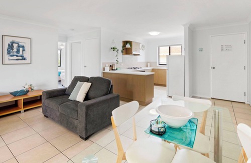 Torquay Apartment | Arlia Sands Apartments
