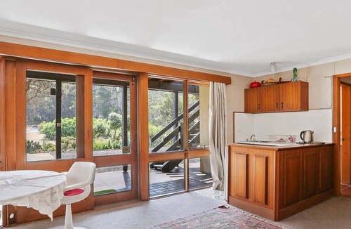 Cuttagee House | Art House 4 - Tathra Bermagui Road 3599