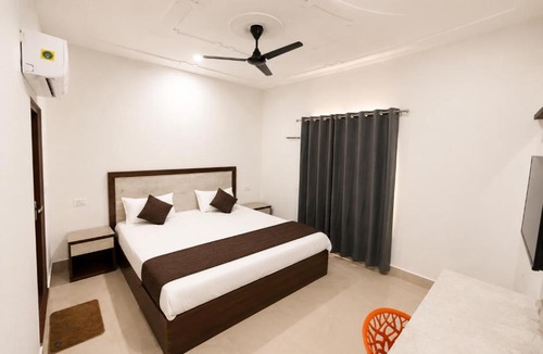 Pinjore Hotel | Asantha