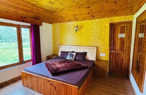 Old Manali Hotel | Asha Cottage