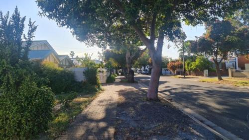 Prospect House | At College Avenue