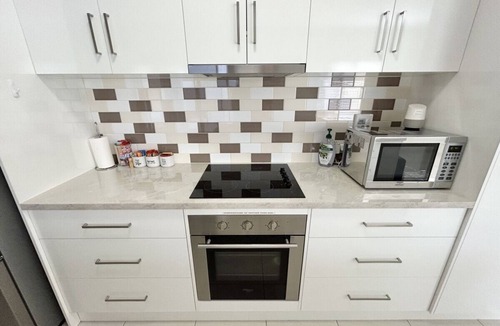 Port Hughes House | Atlantis - Spacious Coastal Home in Port Hughes