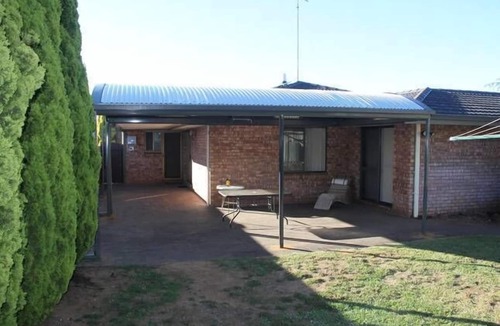 Augusta House | Augusta Holidays South West