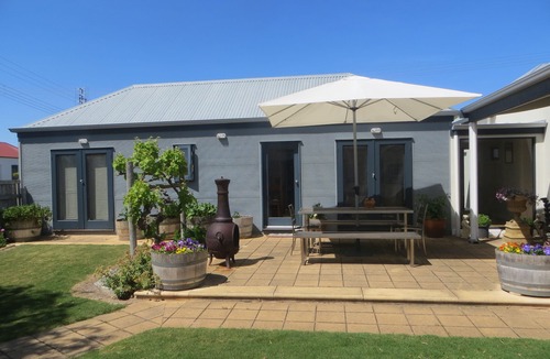 Waterhouse Cottage | Aunty Annie's Historic Cottage