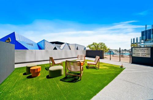 Perth Central Business District Apartment | Aurora City Center Executive Apartment Perth CBD-Pool & Gym &Parking-Adjacent RAC