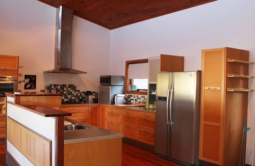 Eagle Heights House | Aurora on Magnetic, Tamborine Mountain