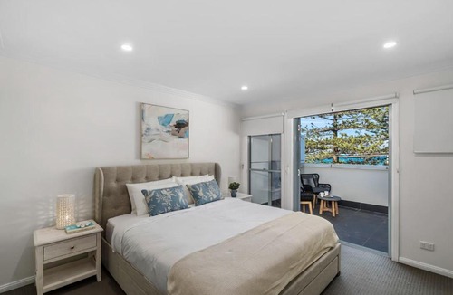 Austinmer Apartment | Austi Beach Escape - A Dreamy Oceanfront Haven